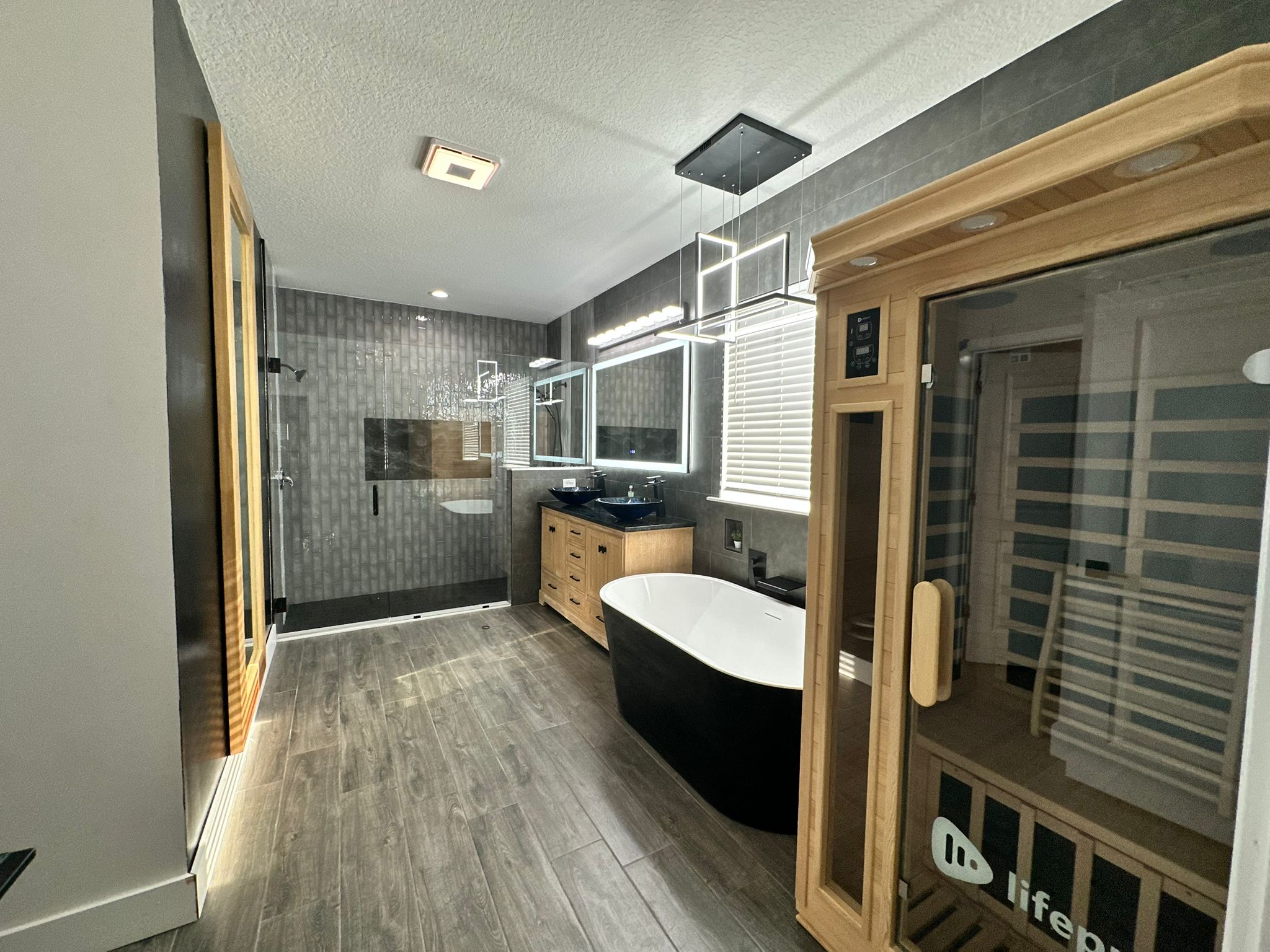 Bathroom1